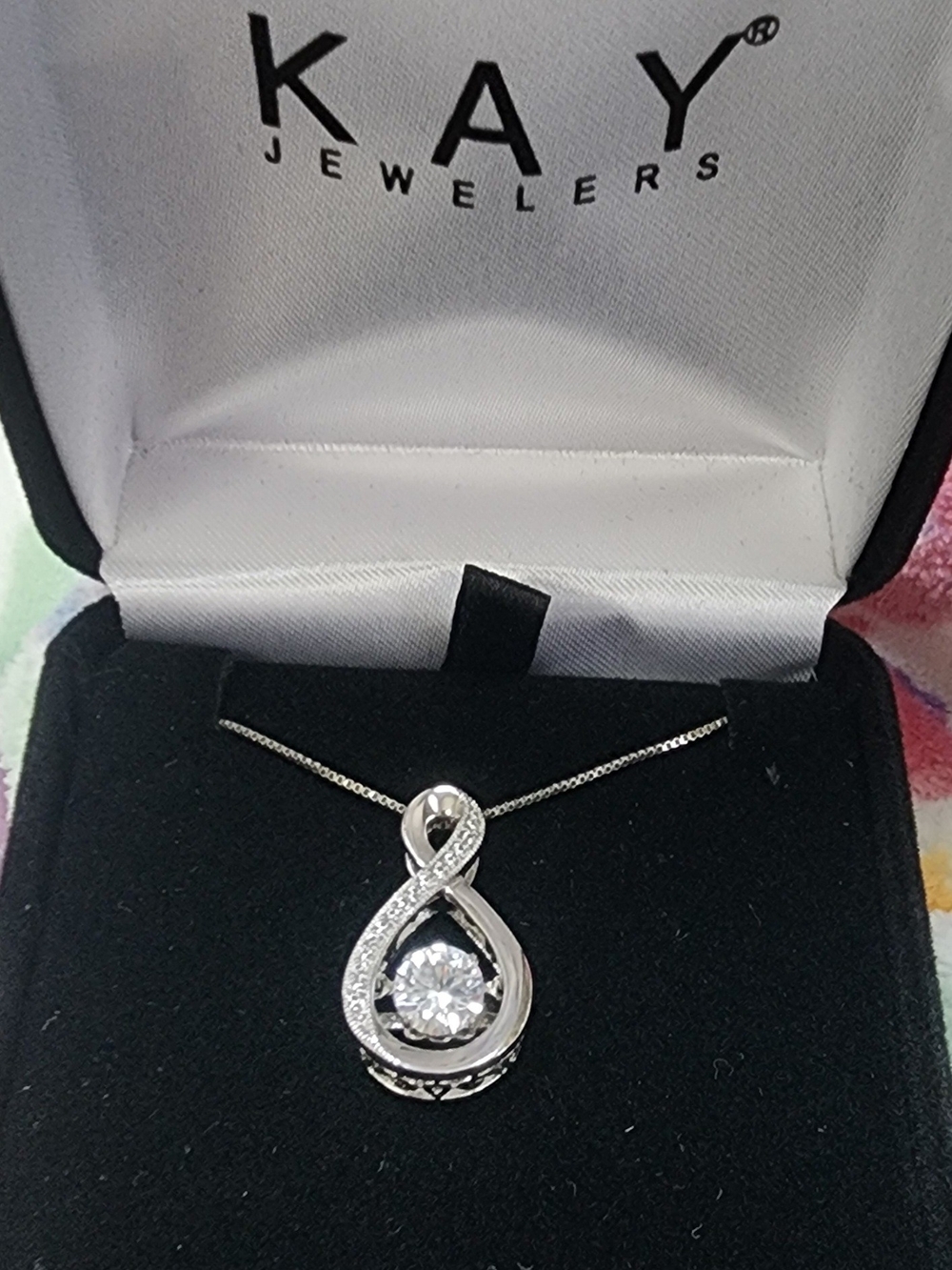 Kay Jewelers Silver Infinity Pendant Necklace‎ with White Stone 18 Inch .925 SS